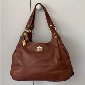 Coach: full grain leather purse